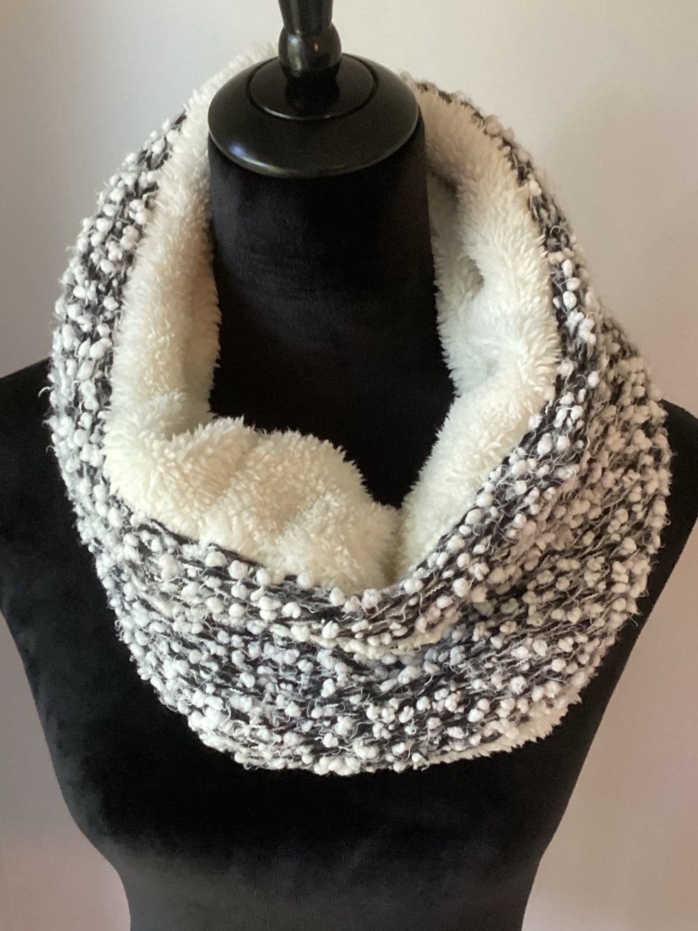 Bass Cream and Black Plush-Lined Infinity Scarf